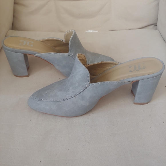 JC brand Gray Suede Mules - Picture 5 of 6